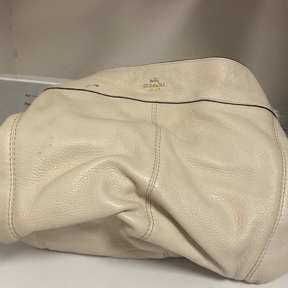 VINTAGE COACH/Off-White Leather Shoulder Bag (never used) - Picture 1 of 5